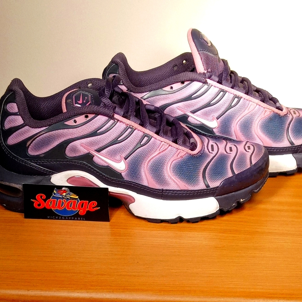 AIR MAX PLUS GS 'GRIDIRON GREY'